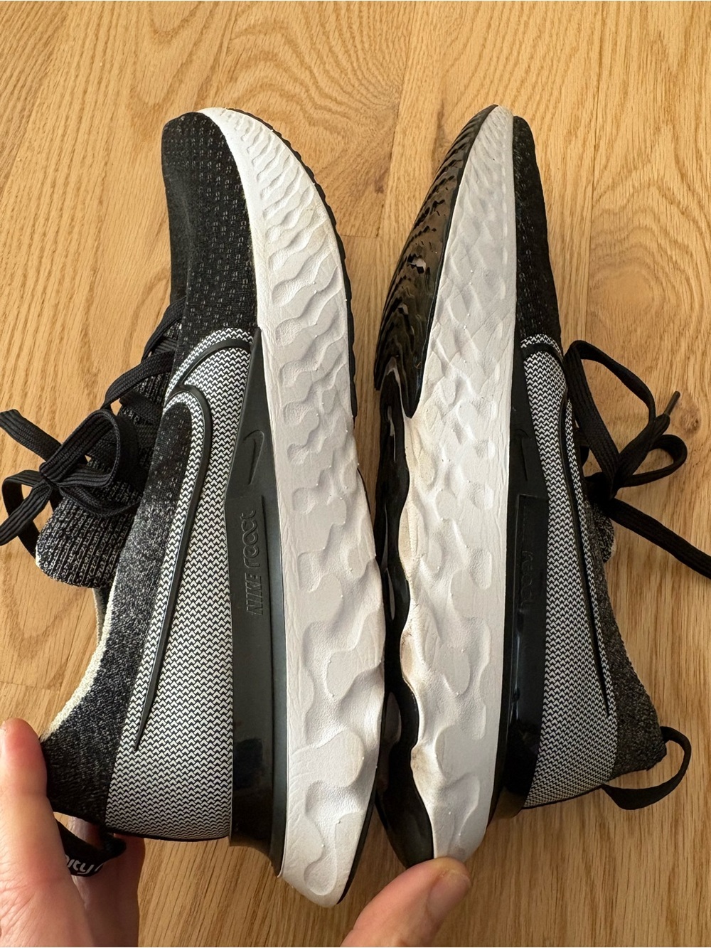 Nike React Infinity Run Flyknit - Black / White - Women's Size 9.5